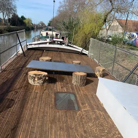 Tekne Dans Peniche Un Air De *